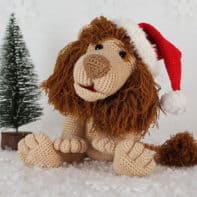 Kein Weihnachten ohne Löwe Rudi. Häkelanleitung